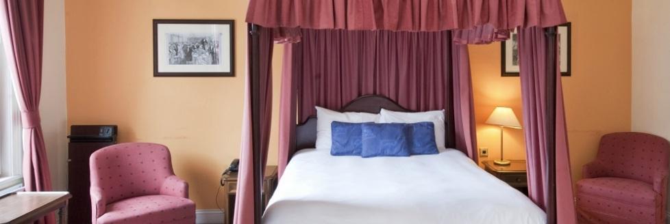 King'S Head Hotel By Greene King Inns Wimborne Minster Exteriér fotografie
