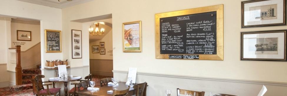 King'S Head Hotel By Greene King Inns Wimborne Minster Exteriér fotografie