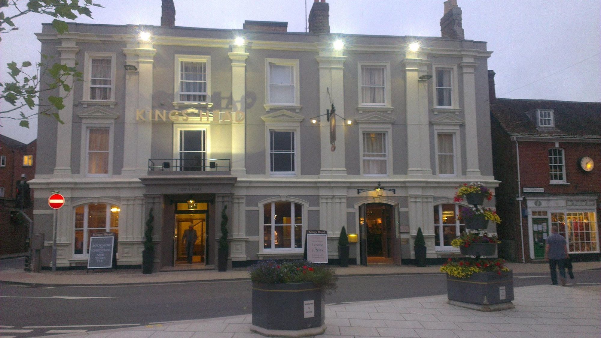 King'S Head Hotel By Greene King Inns Wimborne Minster Exteriér fotografie