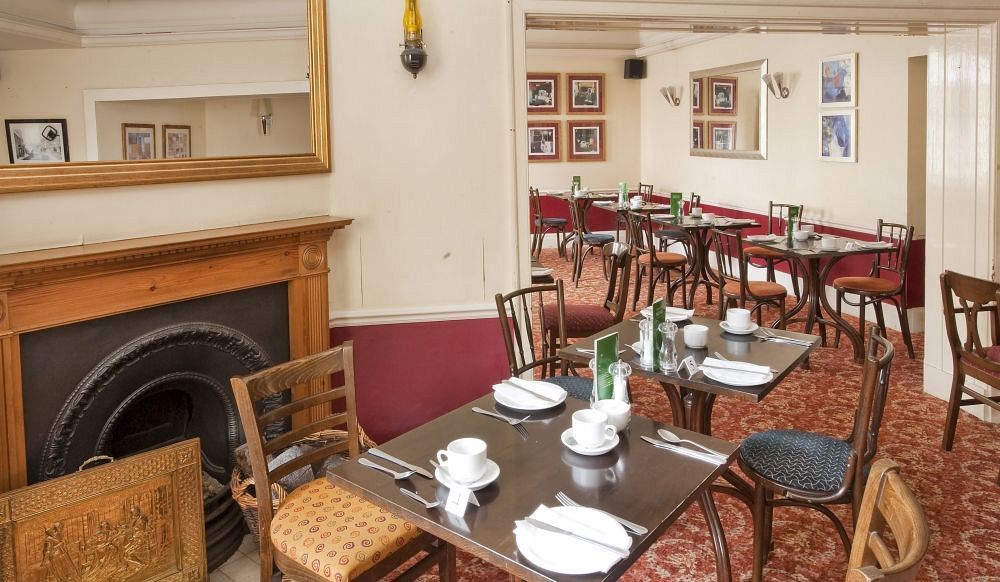 King'S Head Hotel By Greene King Inns Wimborne Minster Exteriér fotografie