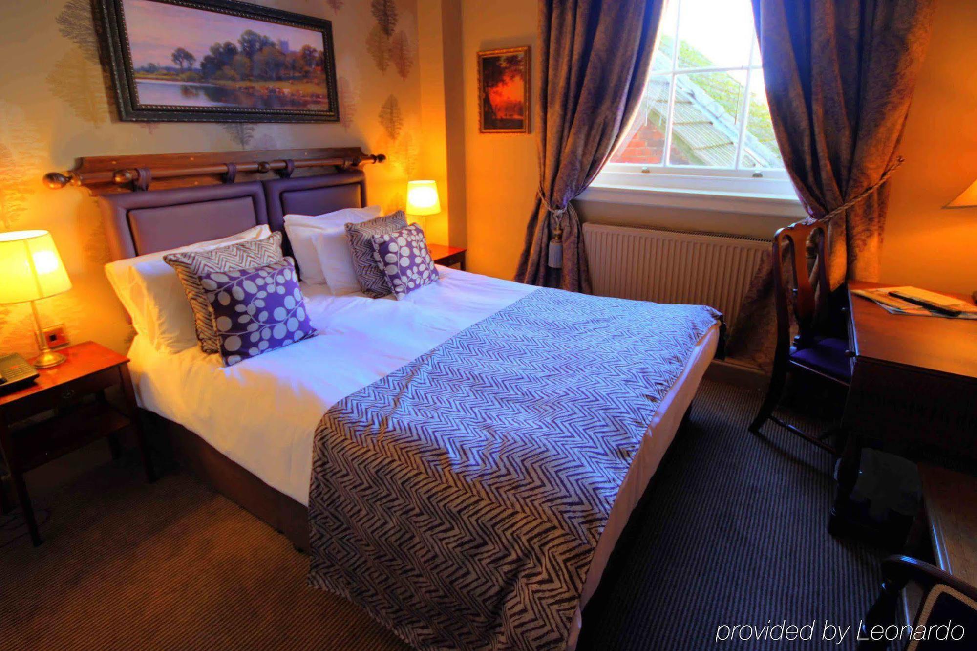 King'S Head Hotel By Greene King Inns Wimborne Minster Exteriér fotografie