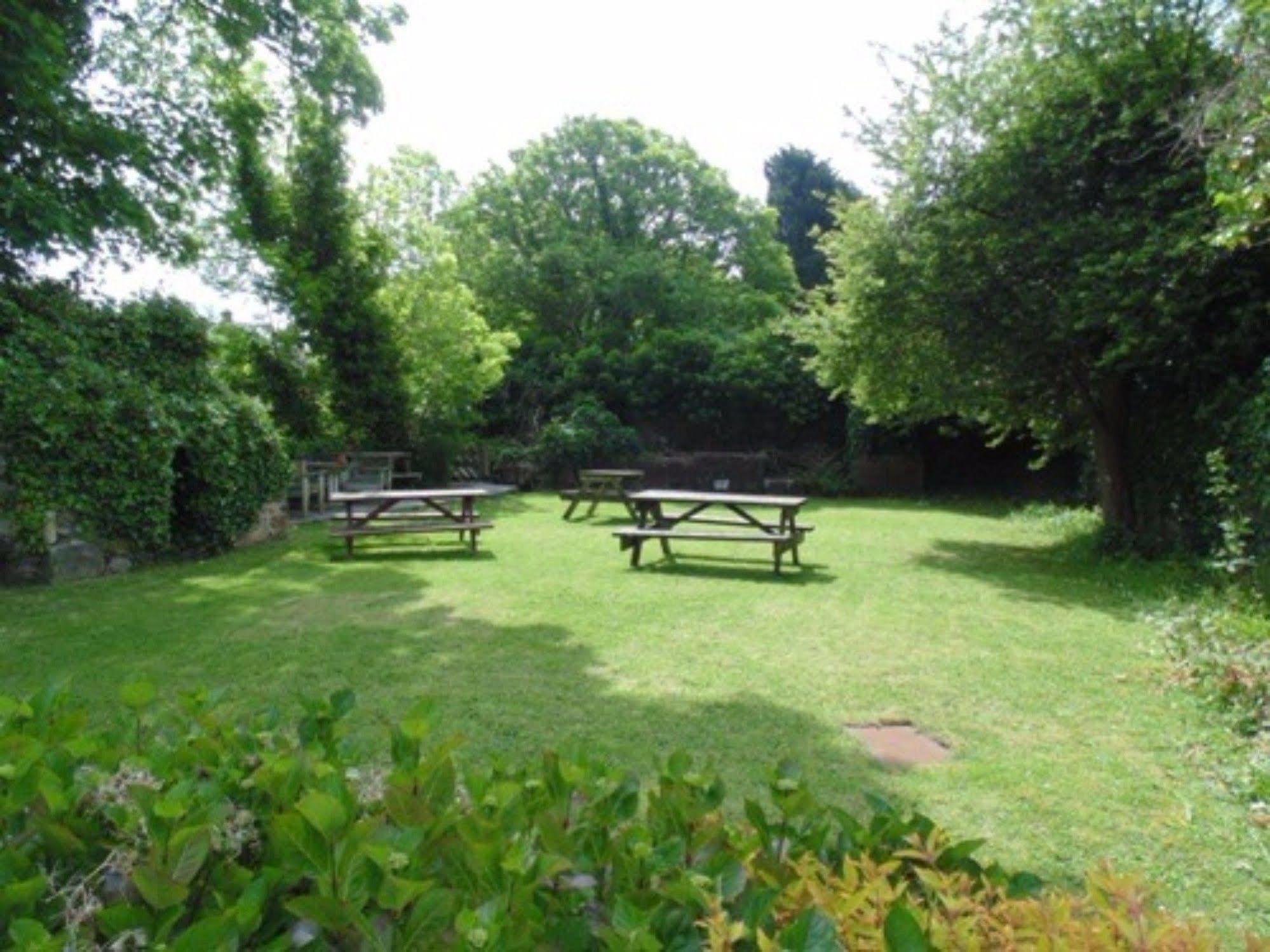 King'S Head Hotel By Greene King Inns Wimborne Minster Exteriér fotografie